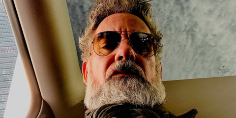 Actor Adrian Pasdar was seen wearing black Ray-Ban Aviator Large Metal RB 3025 002/51 sunglasses with brown gradient lenses in his Instagram post, December 2024.