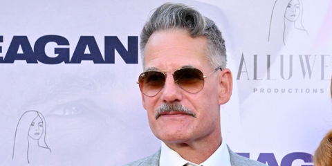 Actor Adrian Pasdar was seen wearing Ray-Ban Aviator Large Metal RB 3025 9270/0A sunglasses at the Los Angeles premiere of "Reagan" in August 2024.