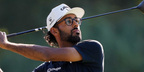 Professional golfer Akshay Bhatia was seen wearing rubber tortoiseshell Ray-Ban RB 7046 5365 optical glasses during the second round of the Sanderson Farms Championship 2025 in Jackson, Mississippi. Shop online now on Pretavoir