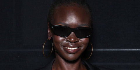 Supermodel Alek Wek was seen wearing black Saint Laurent Sun SL 634 Nova 001 sunglasses at the Saint Laurent Spring/Summer 2024 fashion show during Paris Fashion Week. Shop online now on Pretavoir