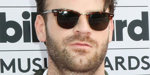 Alex Pall of The Chainsmokers was seen wearing the iconic tortoiseshell Ray-Ban Clubmaster Classic 3016 W0366 sunglasses at the Billboard Music Awards 2017.