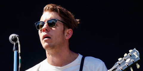 Anderson East was seen wearing black Persol 3375S 1225/71 half-rim sunglasses at the the Austin City Limits Music Festival 2025. Shop online now on Pretavoir