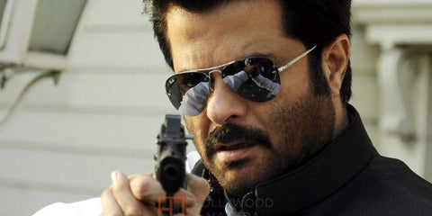 Bollywood actor Anil Kapoor was seen wearing silver Ray-Ban RB 3449 003/8G aviator sunglasses in 2013 series "24 in Kolkata". Shop online now on Pretavoir