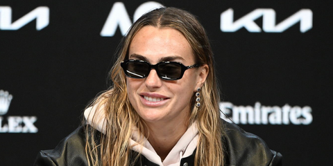 Belarusian tennis player Aryna Sabalenka was seen wearing black Gucci GG2152S 001 sunglasses at the Australian Open 2026.