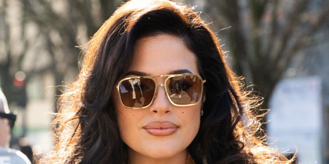 Ashley Graham attends the Stella McCartney fashion show FW24/25 during Paris Fashion Week wearing Stella McCartney SC40069U 28S gold sunglasses - buy online.