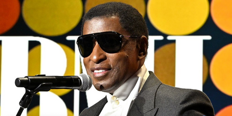 Babyface was seen wearing black Versace 2180 1000/87 shield sunglasses at the 2-26 BMI R&B/Hip-Hop Awards.