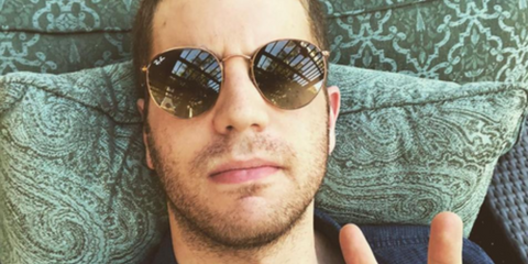 Ben Platt was seen wearing gold Ray-Ban Round Metal RB 3447 001/71 sunglasses with grey gradient lenses