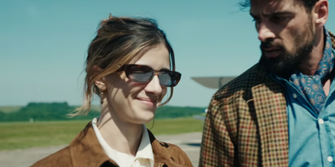 Italian actress Benedetta Porcaroli was seen wearing tortoise Prada PR B06S 15W03N sunglasses with purple lenses in Netflix's The Gentlemen season 2 as Contessa Bella