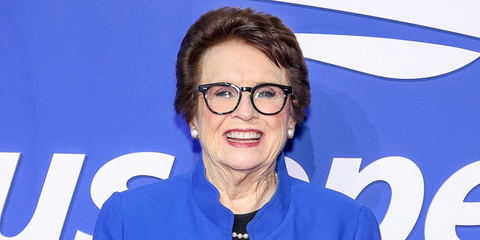 American former no. 1 tennis player Billie Jean King was seen wearing black Oliver Peoples Kisho OV5480U 1731 optical glasses on the Day Three of US Open 2026.