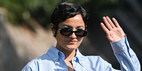 Actress and writer Chase Sui Wonders was seen wearing black Miu Miu MU 06ZS 1AB5S0 oval sunglasses at the Venice Film Festival 2024. Shop online now on Pretavoir