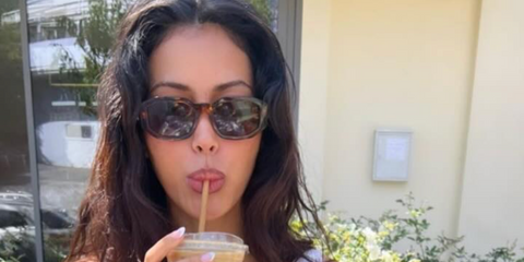 Dutch-Spanish model Cindy Kimberly was seen wearing tortoiseshell Prada PR 17WS VAU2Z1 sunglasses with brown lenses in her Instagram story. Shop online now on Pretavoir