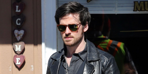 Irish actor Colin O'Donoghue was seen wearing tortoiseshell Persol 0714 Folding 24/31 sunglasses with green lenses on the set of Once Upon A Time in Vancouver, March 2016.