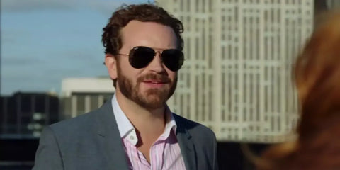 Actor and DJ Danny Masterson was seen wearing Ray-Ban Aviator RB 3025 181 sunglasses in 2016 movie "Urge" as Neal. Shop online now on Pretavoir
