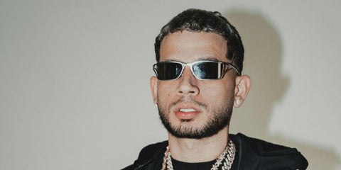 Puerto Rican rapper Dei V was seen wearing matte gunmetal Diesel DL1015 1009/87 sunglasses in his Instagram post, February 2026.