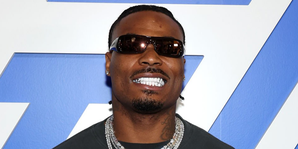 American football player Derwin James Jr. of the Los Angeles Chargers was seen wearing brown Oakley Permian OO9520 03 sunglasses with Prizm rose gold lenses at the Super Bowl LX in San Francisco, February 2026.