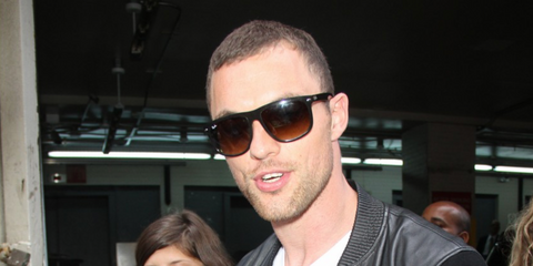 Ed Skrein was seen wearing black and brown Ray-Ban Boyfriend RB 4147 6095/85 sunglasses with brown gradient lenses while promoting 2016 movie Deadpool