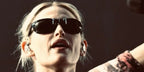 Emily Armstrong was seen wearing black Ray-Ban Daddy-O RB 2016 601/31 sunglasses onstage during the European leg of Linkin Park From Zero World Tour 2025. Shop online now on Pretavoir