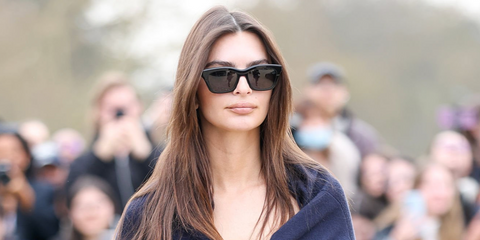 Emily Ratajkowski was seen wearing black Loewe Slim LW40177I 01A sunglasses at the Loewe Fall/Winter 2026 fashion show during Paris Fashion Week.