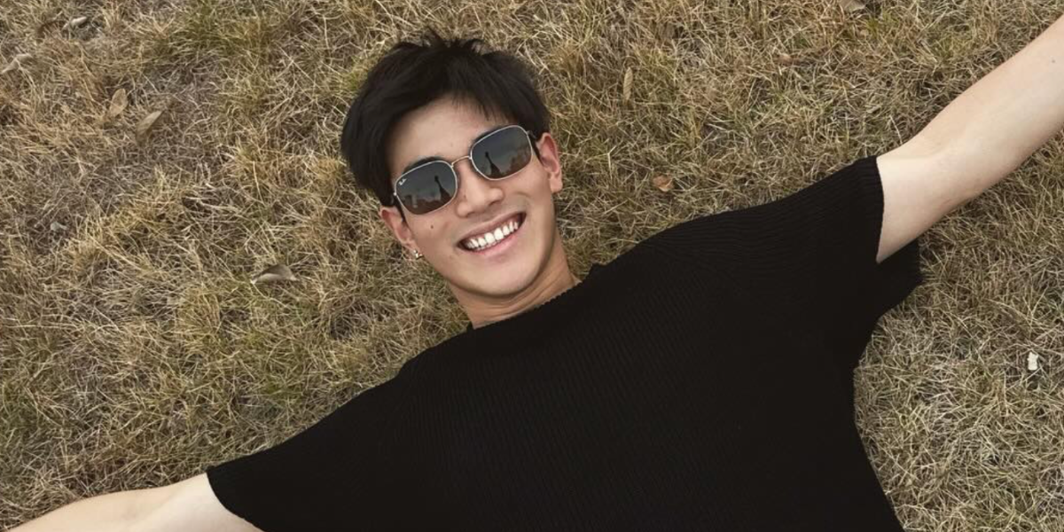 Thai actor Fourth Nattawat was seen wearing gunmetal Ray-Ban RB 3706 004/71 sunglasses with grey gradient lenses in China, January 2025. Shop online now on Pretavoir