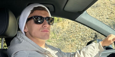 Spanish football player Pablo Gavi was seen wearing black Ray-Ban New Wayfarer 2132 901/58 Polarised sunglasses in his Instagram post. Shop online now on Pretavoir