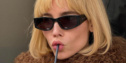 Canadian singer Goldie Boutilier, formerly known as Goldilox, was seen wearing black Saint Laurent Sun SL 329 001 sunglasses in her Facebook post, October 2025. Shop online now on Pretavoir