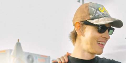 Harris Dickinson was seen wearing black Ray-Ban New Wayfarer RB 2132 901L sunglasses at the Primavera Sound festival in Barcelona, Spain.