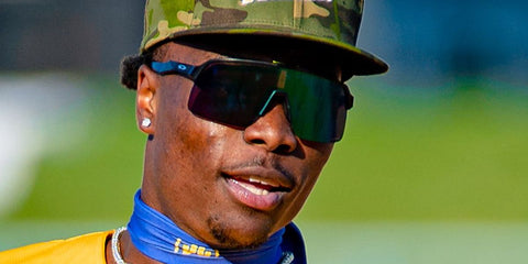 American football wide receiver Henry Ruggs III was seen wearing black Oakley Sutro Lite OO9463 03 Prizm sunglasses. Shop online now on Pretavoir