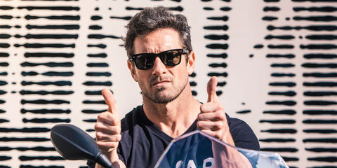 Actor Ian Bohen was seen wearing the iconic black Ray-Ban Wayfarer 2140 901/58 Polarised sunglasses at the 'amfAR Epic Ride to Life Ball' in Zurich, March 2018. Shop online now on Pretavoir