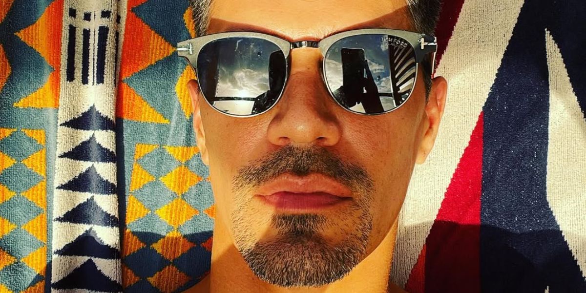Jay Hernandez was seen wearing Tom Ford Henry TF248 01D Polarised half-rim sunglasses in his Instagram post