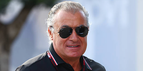 Former Formula racing driver Jean Alesi was seen wearing black Ray-Ban Aviator Large Metal RB 3025 002/48 Polarised sunglasses at the F1 Grand Prix of Italy Monza 2025. Shop online now on Pretavoir