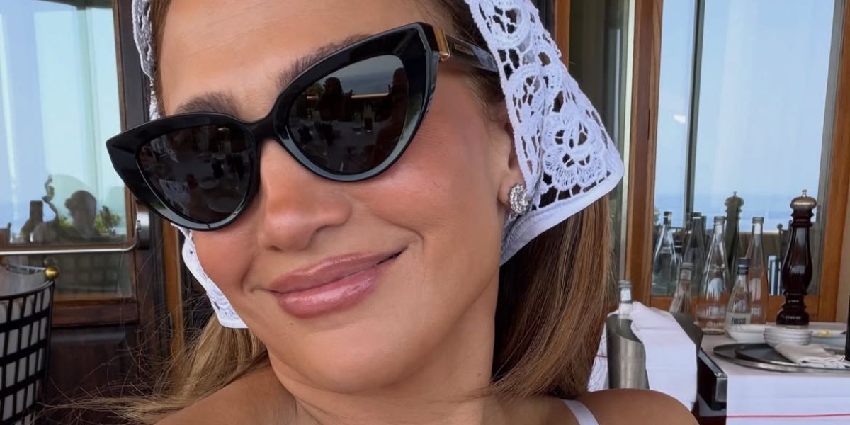 Jennifer Lopez was seen wearing black Dolce&Gabbana DG4497 501/87 cat eye sunglasses following Dolce & Gabbana Alta Moda presentation in Taormina, italy, July 2026.