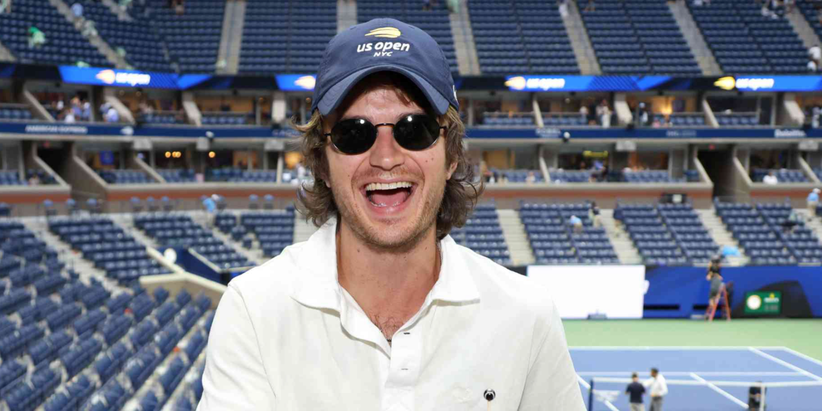 Joe Keery, also known as DJO, was seen wearing black Persol Ida 1018S 1078/31 round sunglasses to attend the 2024 US Open Championship