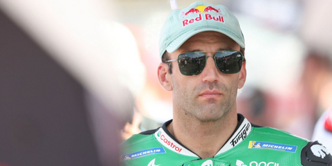 French Grand Prix motorcycle racer Johann Zarco was seen wearing pewter and green Oliver Peoples R-2 OV1343S 5339/71 sunglasses at the MotoGP of Japan 2025.