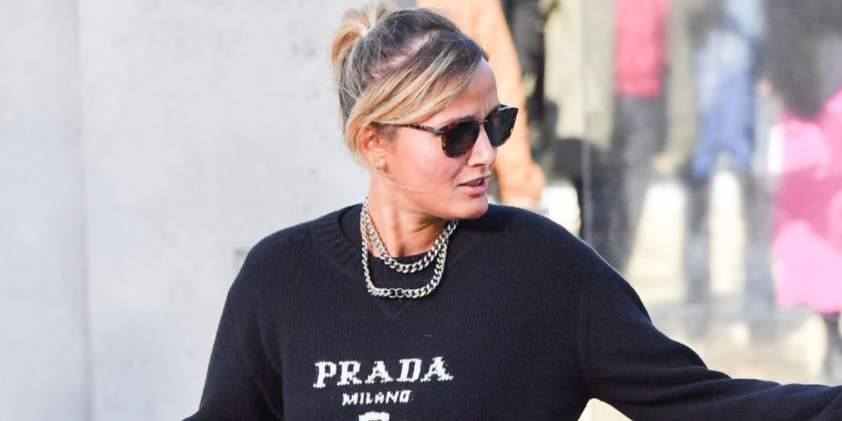 French film director Julia Ducournau was seen wearing tortoiseshell Persol Calligrapher 3186S 2457 Polarised sunglasses at the 13th Film Festival Lumiere In Lyon. Shop online now on Pretavoir