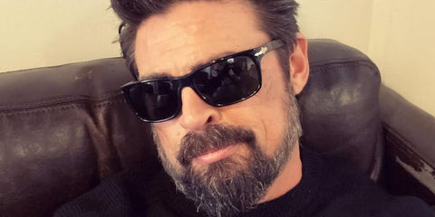 Karl Urban was seen wearing black Persol 3048S 95/31 sunglasses in his Instagram post