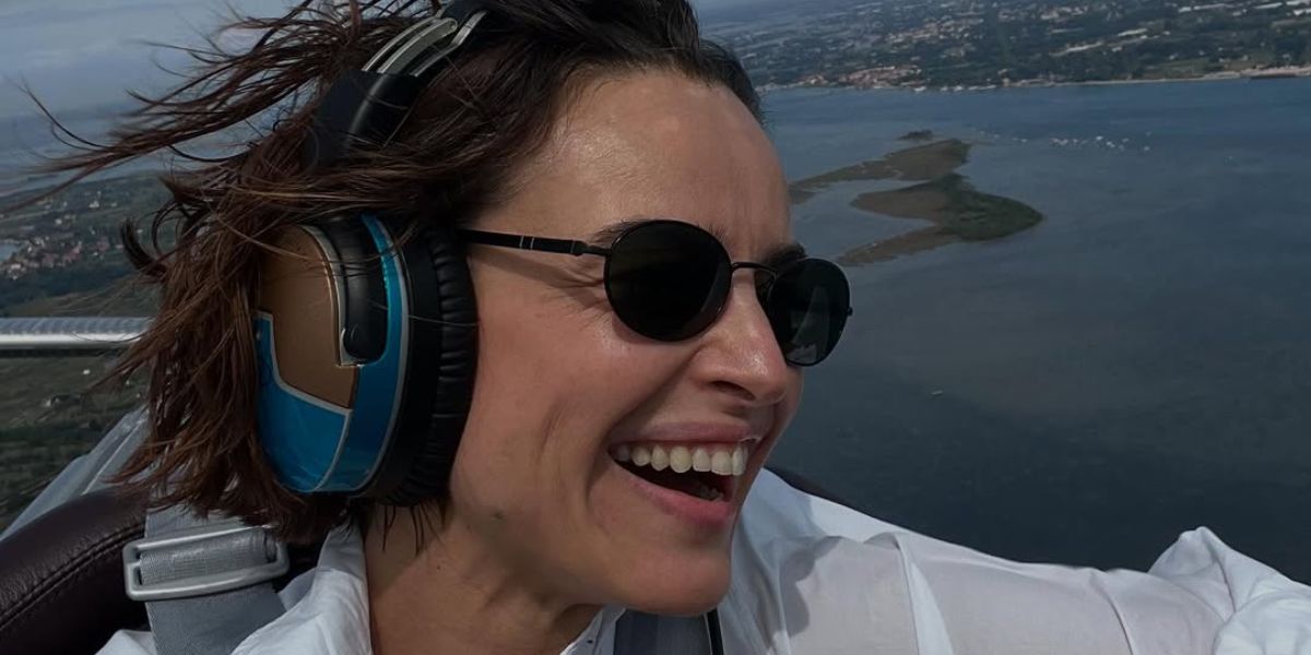 Polish-Italian actress Kasia Smutniak was seen wearing black Persol Ida 1018S 1078/31 oval sunglasses in her Instagram post, July 2025. Shop online now on Pretavoir
