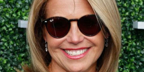 Journalist and television presenter Katie Couric was seen wearing dark tortoiseshell Ray-Ban 2180 710/73 Round sunglasses. Shop online now on Pretavoir