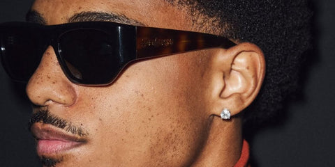 Actor Keith Powers was seen wearing black and tortoiseshell Saint Laurent SL 740 004 sunglasses at the Saint Laurent Spring/Summer 2026 fashion show during Paris Fashion Week. Shop online now on Pretavoir