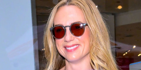 Irish actress Kerry Condon was seen wearing Oliver Peoples O'Malley Sun OV5183S 1782/53 sunglasses in New York City, June 2025
