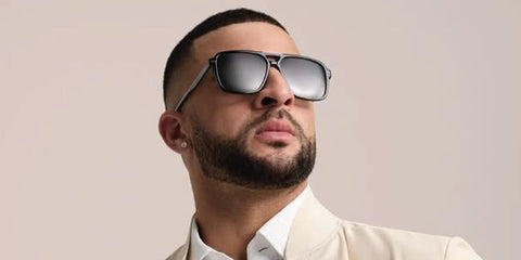English footballer Kyle Walker was seen wearing black and gold Hugo Boss 1718/S 8071I aviator sunglasses in the BOSS Eyewear Fall/Winter 2025 campaign. Shop online now on Pretavoir
