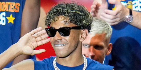 Lamine Yamal was seen wearing the iconic Ray-Ban Wayfarer 2140 901 Black sunglasses at the World Cup 2026 Trophy Parade in Madrid, Spain