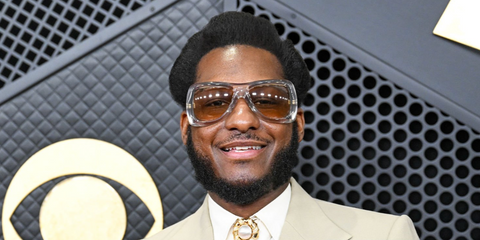Leon Bridges was seen wearing transparent Saint Laurent Sun SL 902 HOWL 002 pillowed sunglasses with brown lenses at the Grammy Awards 2026.
