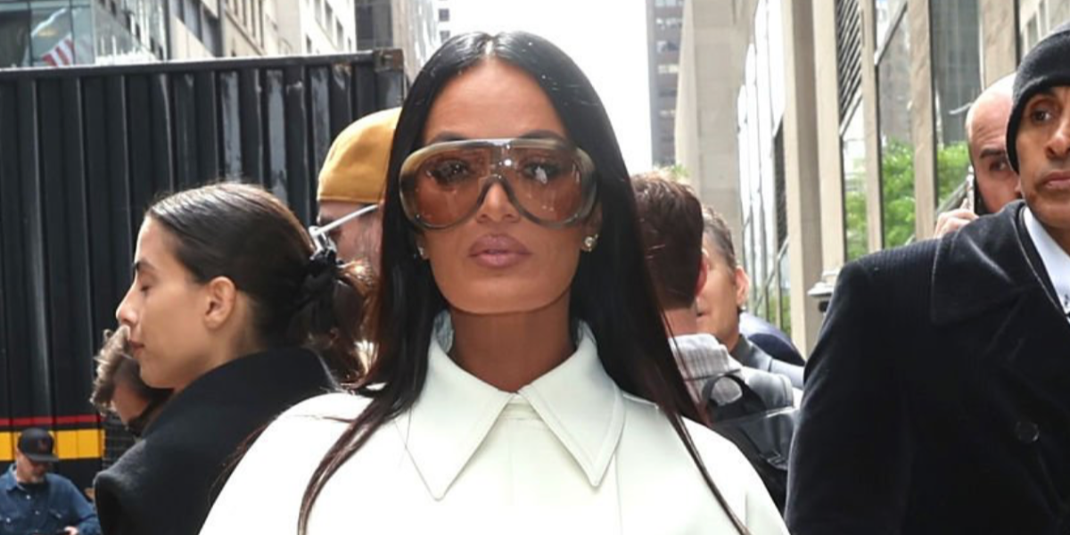 Lisa Barlow of The Real Housewives of Salt Lake City was seen wearing havana Gucci GG2164S 004 sunglasses with light brown lenses as she was arriving to NBC Universal Upfront event at Radio City Music Hall in New York City, May 2026.