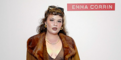 Lola Young was seen wearing black Miu Miu MU 09WS 1AB5S0 sunglasses at the Miu Miu Select:  A Special Curated Selection Of Miu Miu by Emma Corrin, in London, November 2023.