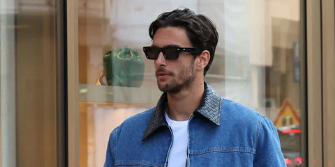 Italian tennis player Lorenzo Musetti was seen wearing black Bottega Veneta BV1351S 001 sunglasses in between Miami Open 2026 schedule.