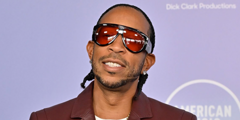 Ludacris was seen wearing dark tortoiseshell Tom Ford Bronson TF1044 52S sunglasses with red lenses at the American Music Awards 2026.
