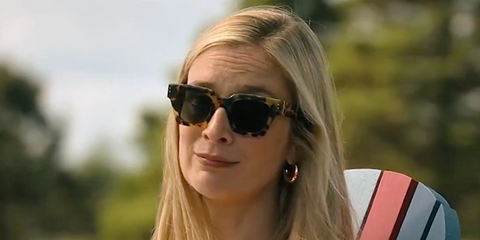 Mamie Gummer, actress and daughter of Meryl Streep, was seen wearing yellow tortoiseshell Dolce&Gabbana DG4413 3375/52 sunglasses in Prime Video series We Were Liars. Shop online now on Pretavoir