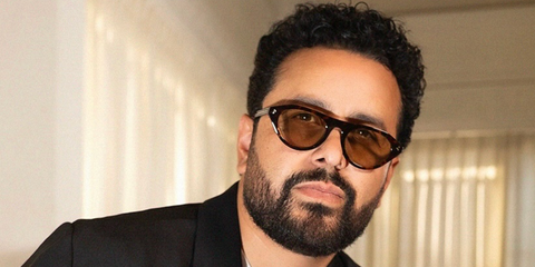 American radio host Mando Fresko was seen wearing tortoiseshell Prada PR B15S 17N70R sunglasses in his Instagram post, November 2025.