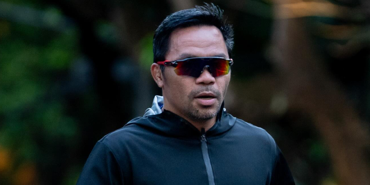 Manny Pacquiao was seen wearing black and red Oakley Youth Radar EV XS Path OJ9001 06 Prizm sunglasses while working out, shared in his Instagram post