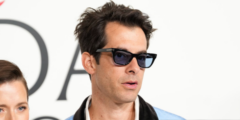 DJ Mark Ronson was seen wearing black Tom Ford Penn-02 TF1362 01V sunglasses with light blue lenses at the CFDA Fashion Awards 2025. Shop online now on Pretavoir